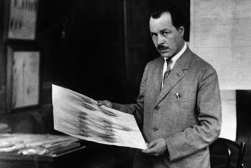 Vavilov led the institute from 1921 to 1940, carrying out expeditions in 64 countries to collect wild or cultivated species. He and his collaborators were true gene hunters